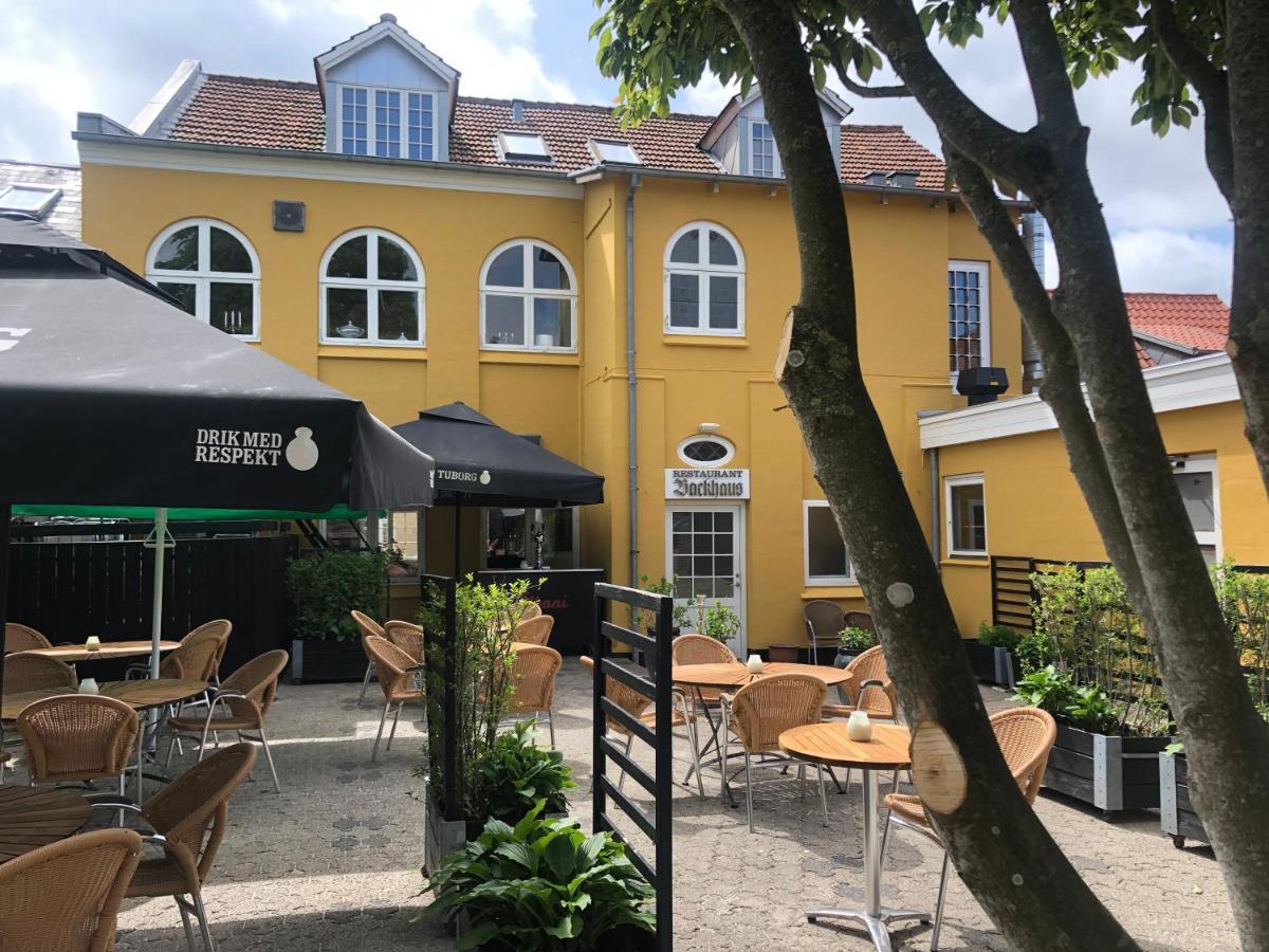 Restaurant Backhaus Hotel Рибе Екстериор снимка
